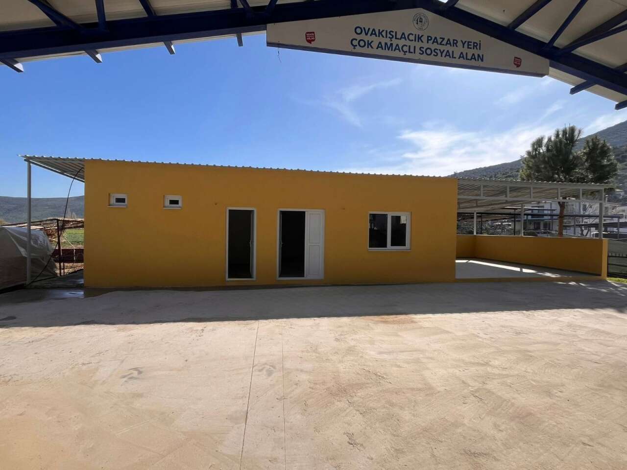 Çok Amaçlı Sosyal Alanlara Estetik Dokunuşlar Yapılıyor 5